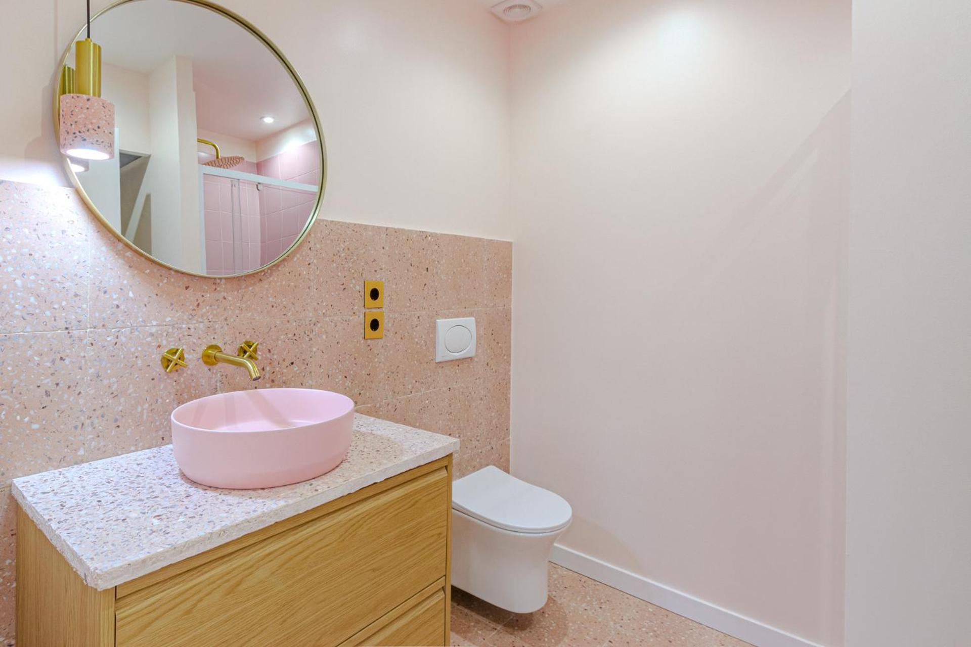 Glamorous Pink Studio In City Center Alicante Exterior photo